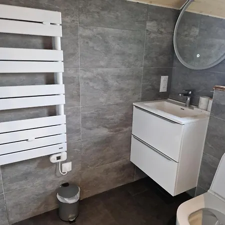 Alpesi faház Cozy & Comfortable Premium Spa,sauna,air Conditioning,babyfoot