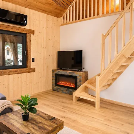Alpesi faház Cozy & Comfortable Premium Spa,sauna,air Conditioning,babyfoot *